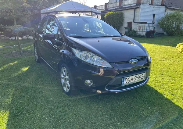 samochody osobowe Ford Fiesta cena 20700 przebieg: 145161, rok produkcji 2009 z Świdnica